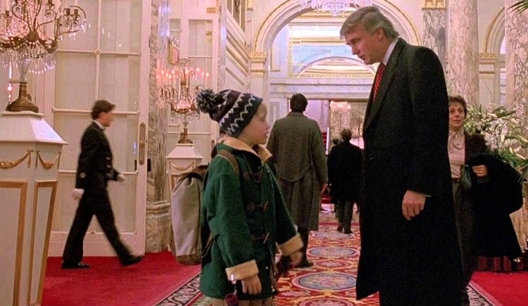 Дональд Трамп в фильме Один дома 2